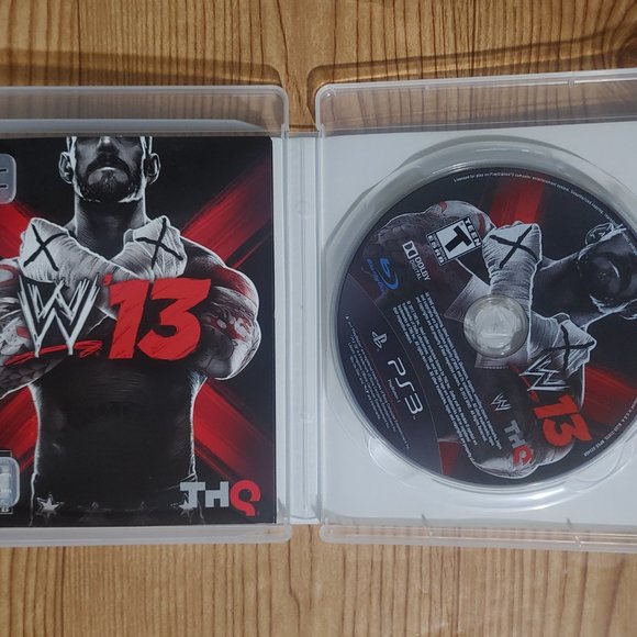 WWE 13 PS3 game (CIB) - Picture 2 of 3